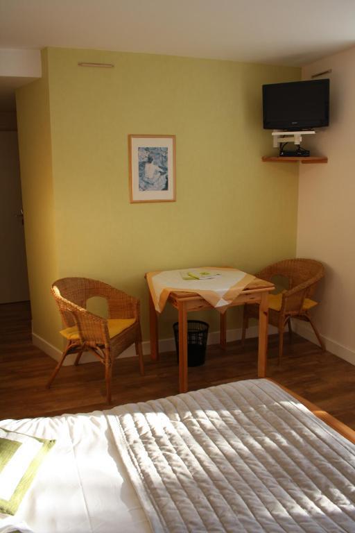 Auberge De Saint Julien Aux Bois Bilik gambar